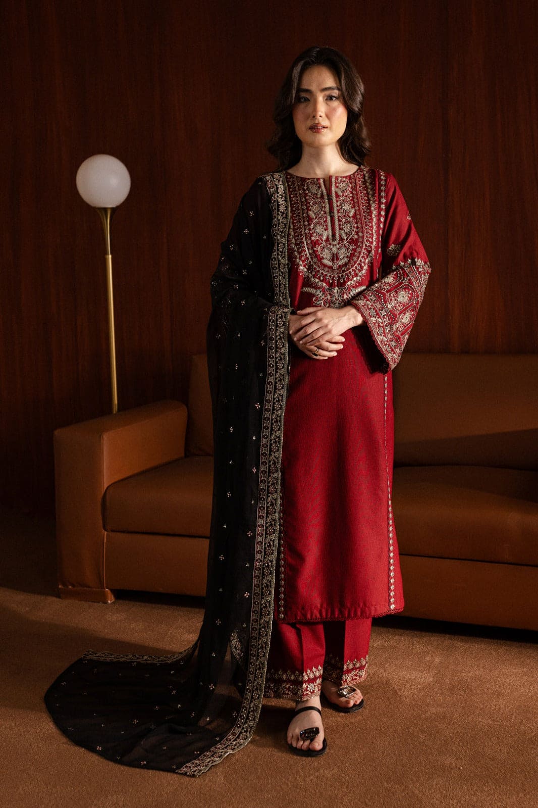 BATIK-3PC DHANAK EMBROIDERED SHIRT WITH CHIFFON EMBROIDERED DUPATTA AND EMB TROUSER